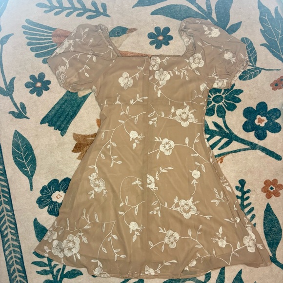 NWOT Altar’d State Embroidered Dress - Picture 3 of 3